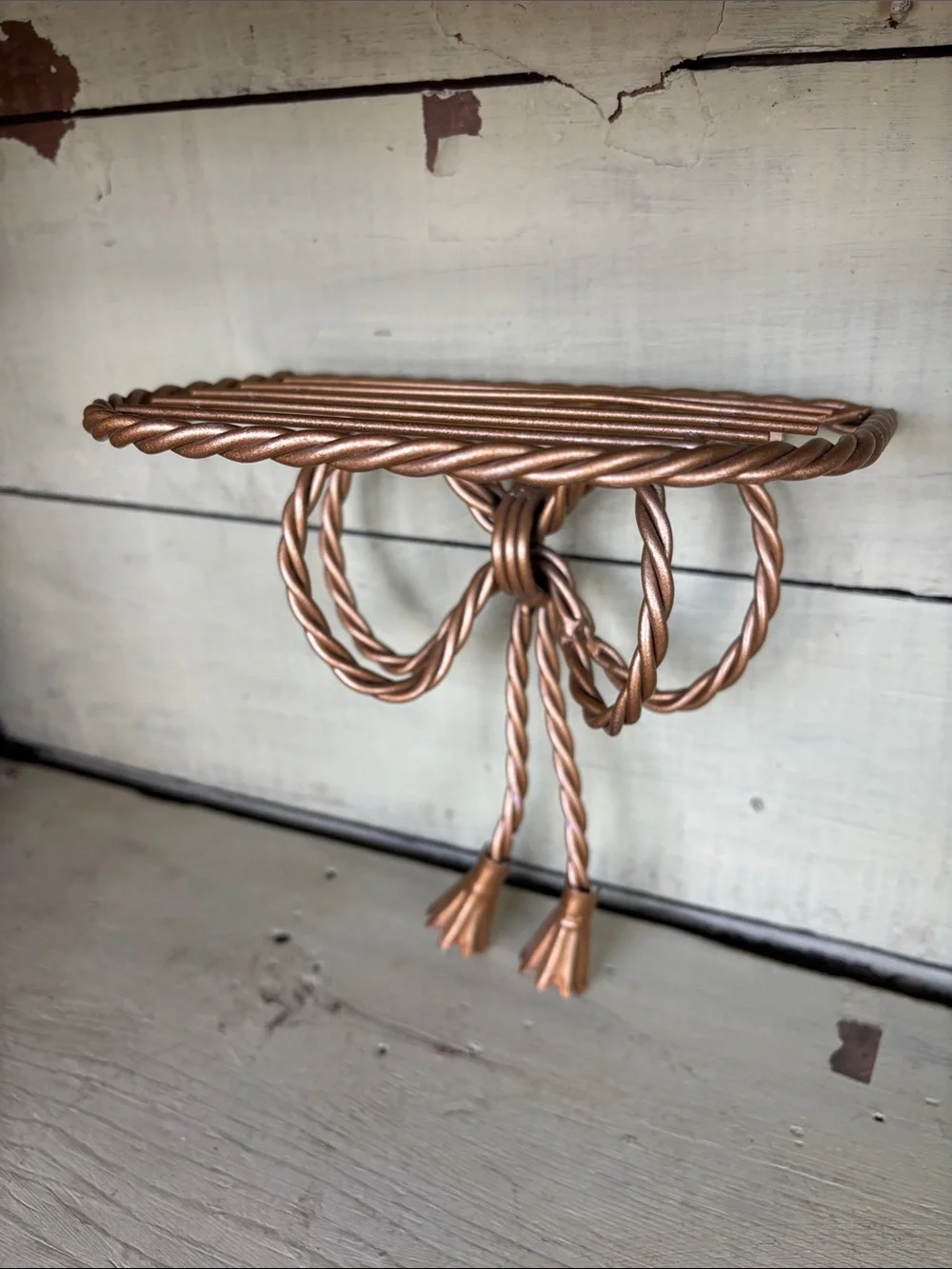 Vintage twisted rope bow shelf